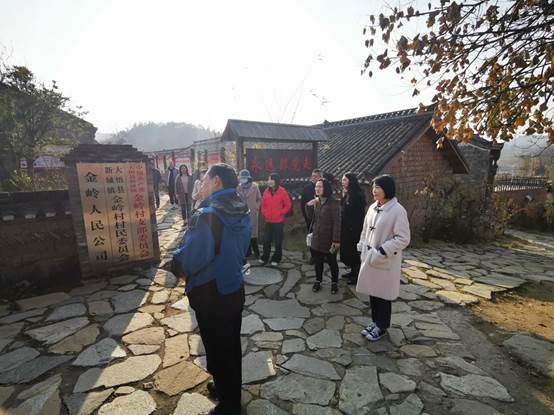 说明: D:\我的文档\Documents\Tencent Files\21776361\Image\C2C\8CC69B8412CEAB28A05126CA8574ECD1.jpg
